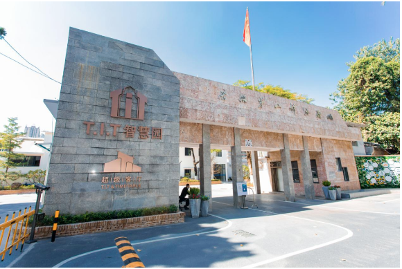 十佳志愿者 | 活化二棉廠，他致力于留住員村記憶